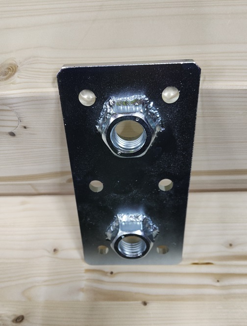 Blacha Montażowa 100×200 z Nakrętką M24