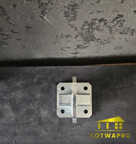 Ukryta podstawa stalowa pod słup drewniany – 120x120, 140x140 - obrazek 4